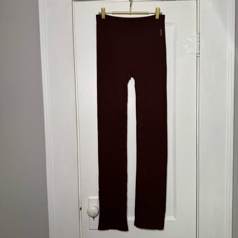 Fabletics Cloud Seamless High Waisted Pant In Chicory Coffee Medium - Picture 8 of 14